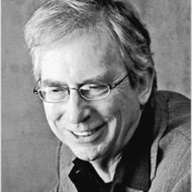 Peter Carey Headshot
