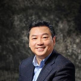 Suyang Zhang Headshot