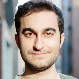 Darian Shirazi Headshot