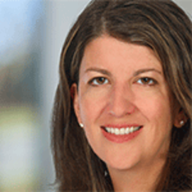 Alicia Washburn Headshot