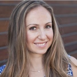 Ariel Kaye Headshot