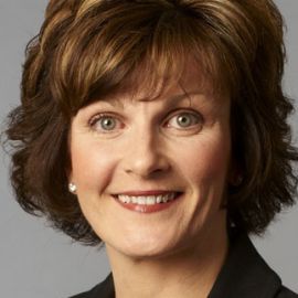 Deb Frodl Headshot